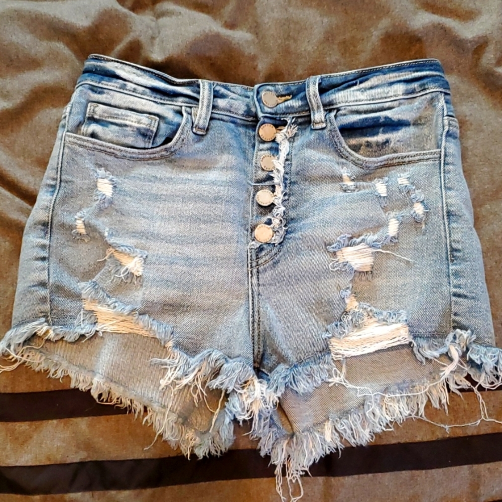 KanCan shorts